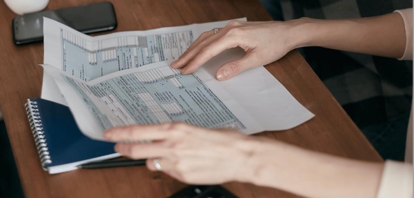 MaPrimeRénov&rsquo; et Attestation ECFR : quels documents fournir pour déposer mon dossier d’aides en 2026 ?